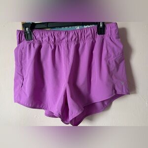 Old Navy Women's Athletic Shorts in Magenta